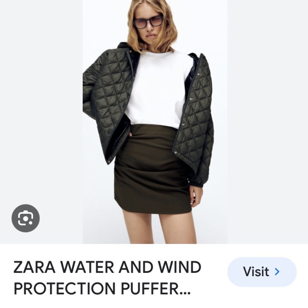 ZARA WATER & WIND PROTECTION HOODED QUILTED COAT SIZE XS -S RUNS LARGE!!!